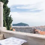 Love Dubrovnik Hostel